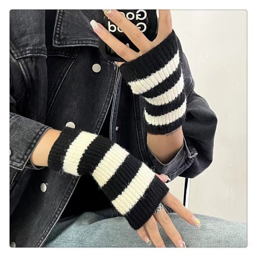 Fingerless Glove Knit - Y2kアクセサリー 防寒 暖かい冬用ニット指なし手袋 送料無料 1組 ストライプアームウォーマー