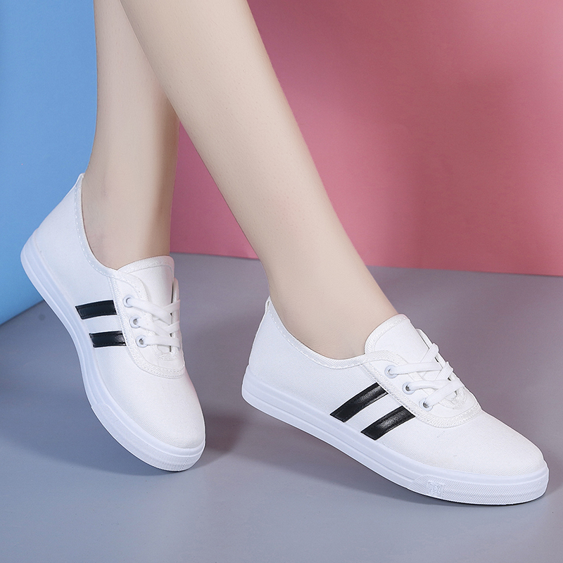 学生と学校の女性のための古典的な丸いつま先のキャンバスシュー - Vans Shoes Old Skool のレビューと価格